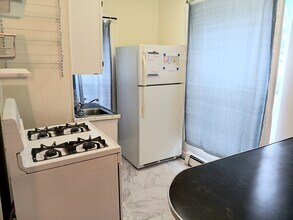 66 Arlington St, Unit #1 in Boston, MA - Building Photo - Building Photo