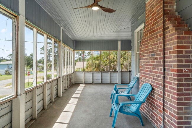320 Hallock St in Pensacola, FL - Building Photo - Building Photo