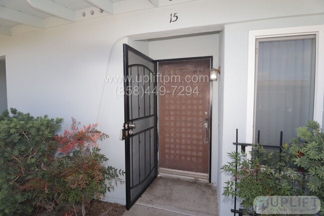 property at 3839 Vista Campana N