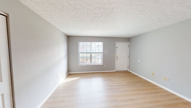 5347 Cypress Chase in Columbus, OH - Building Photo - Building Photo