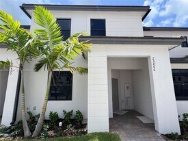 23466 SW 127th Pl in Homestead, FL - Building Photo