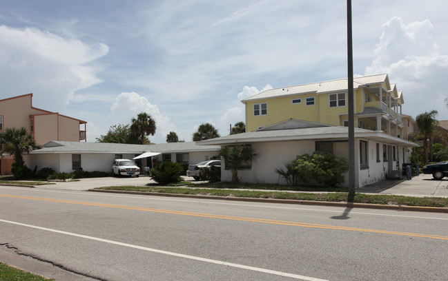 706-710 1st St S in Jacksonville Beach, FL - Building Photo - Building Photo