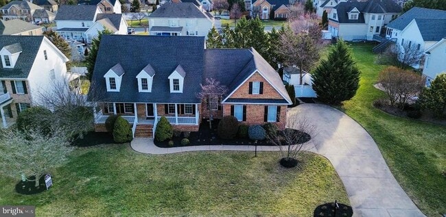 102 Bramble Ct