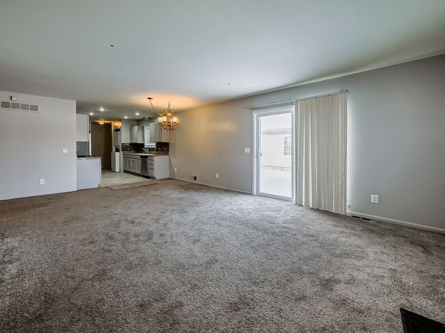 272 Martin Luther King Jr Blvd S in Pontiac, MI - Building Photo - Building Photo