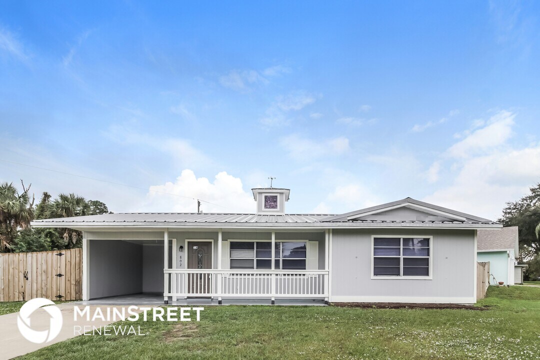 802 Summer St in Sebastian, FL - Building Photo