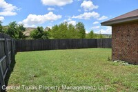 2316 Wildewood Dr photo'