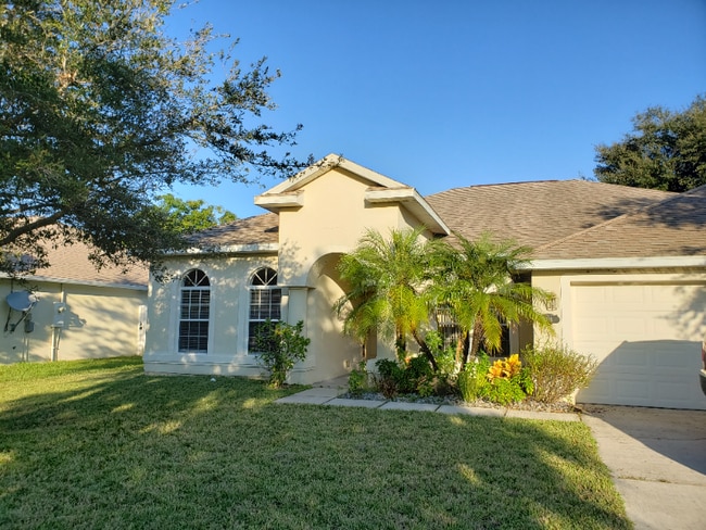 3615 Soft Breeze Cir