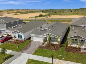 2599 Runners Cir-Unit -B in Clermont, FL - Building Photo - Building Photo