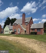 112 St Marys Ave in La Plata, MD - Building Photo - Building Photo