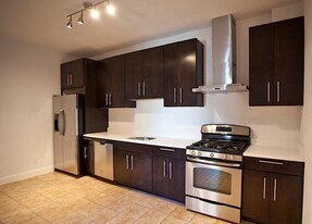 7 Munroe St, Unit 1 in Somerville, MA - Building Photo
