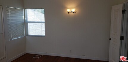 1645 Franklin St in Santa Monica, CA - Building Photo - Building Photo