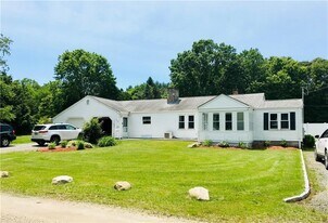 21 Woodsia Trl in South Kingstown, RI - Building Photo