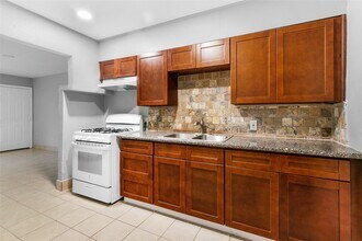 4401 Denmark St in Houston, TX - Building Photo - Building Photo