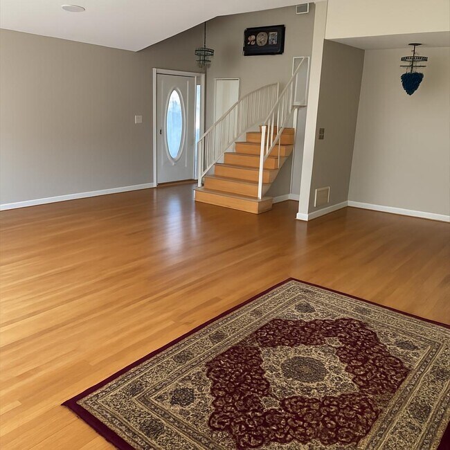 4814 Birchwood Ave in Skokie, IL - Building Photo - Building Photo