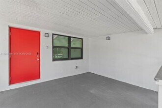 220 NW 134th St in North Miami, FL - Building Photo - Building Photo