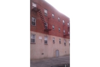 Marietta Apartments in Mount Vernon, NY - Foto de edificio - Building Photo