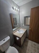 200 Timber Ridge Dr, Unit 200 in Hillsboro, MO - Building Photo - Building Photo