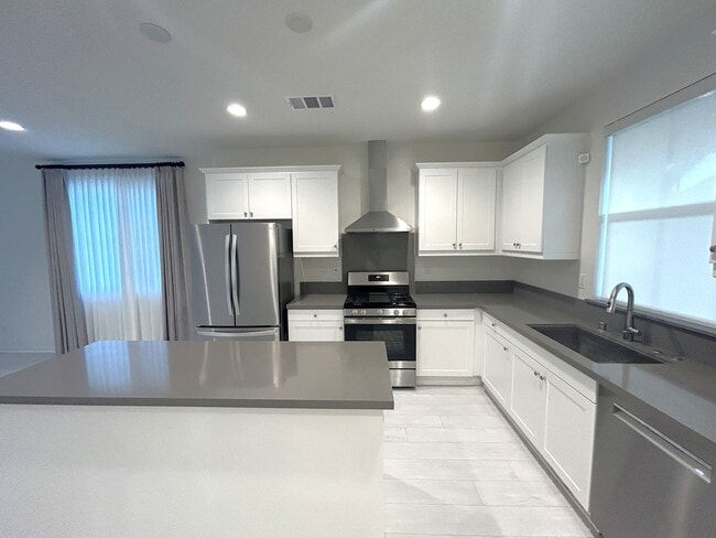 16134 Paddock Ave in Chino, CA - Building Photo - Building Photo