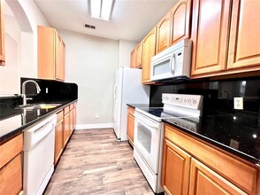 6434 Cava Alta Dr in Orlando, FL - Building Photo - Building Photo