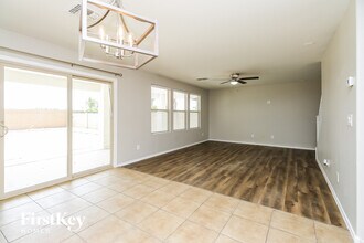 1137 Leslie Cir in San Tan Valley, AZ - Building Photo - Building Photo