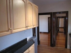 14 Chandler St, Unit 1 in Somerville, MA - Foto de edificio - Building Photo