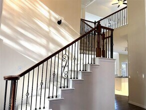2704 Meadow Hills Ln in Plano, TX - Building Photo - Building Photo