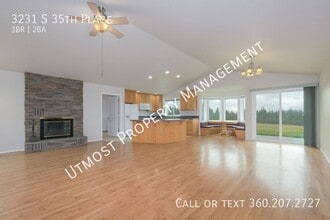3231 S 35th Pl in Ridgefield, WA - Building Photo - Building Photo