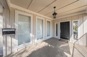 2412 Kenley St in Fort Worth, TX - Building Photo - Building Photo