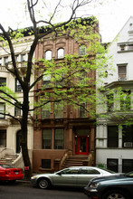 26 W 90th St in New York, NY - Building Photo - Building Photo