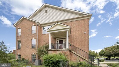 13650 Mills Farm Rd in Rockville, MD - Building Photo - Building Photo