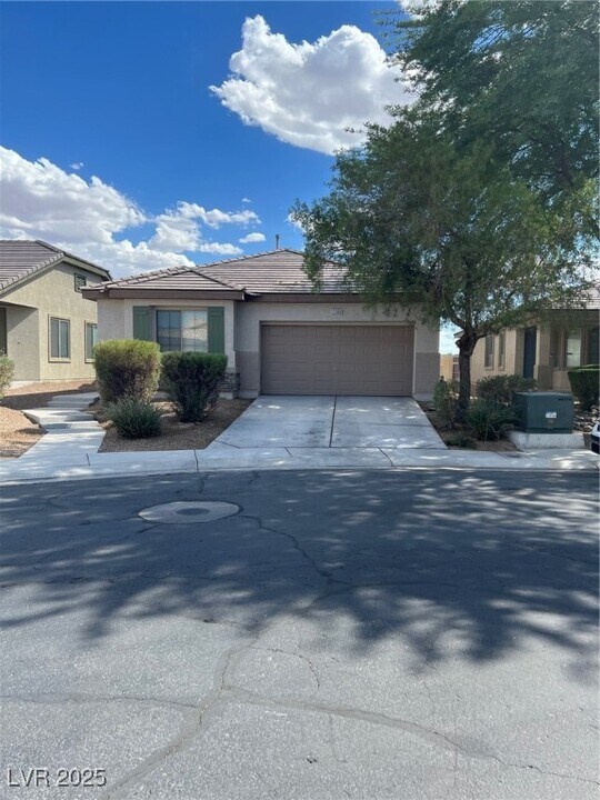2209 Turtle Beach Ave in North Las Vegas, NV - Building Photo