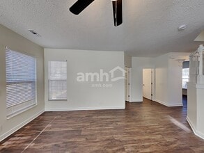 2992 Brisbane Dr in Mount Juliet, TN - Foto de edificio - Building Photo