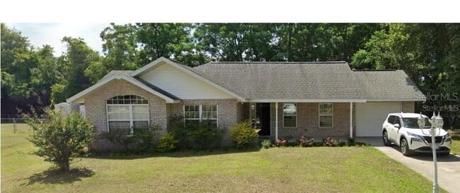 property at 138 SW Gremlin Way