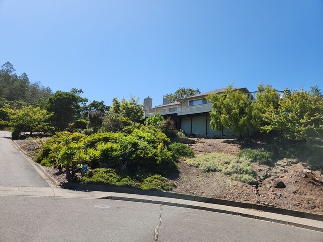435 Trail Ridge Pl in Santa Rosa, CA - Building Photo - Building Photo
