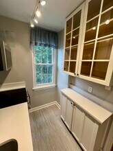 17 Auburn Ct, Unit C in Alexandria, VA - Building Photo - Building Photo