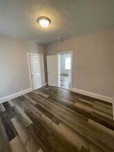 9 Berlin St, Unit 1 in Providence, RI - Foto de edificio - Building Photo