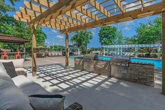 Stratford Chase in Westerville, OH - Building Photo - Building Photo