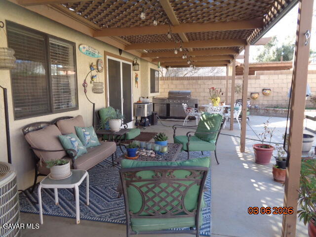43043 Flag St in Lancaster, CA - Building Photo - Building Photo