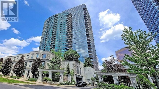 25 Greenview Ave