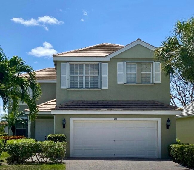 333 Berenger Walk in Royal Palm Beach, FL - Building Photo - Building Photo