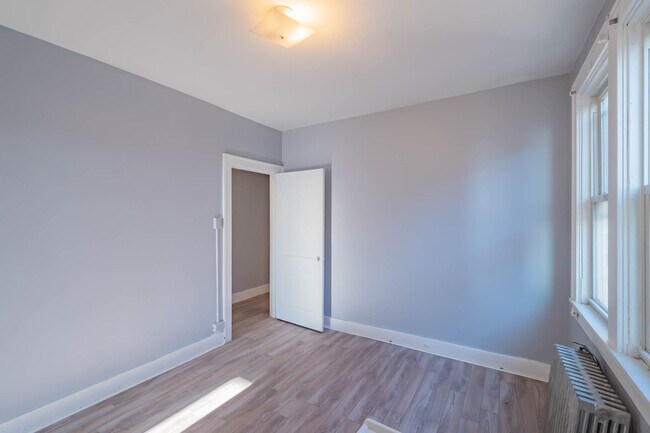 2116 Bedford Ave in Pittsburgh, PA - Building Photo - Building Photo