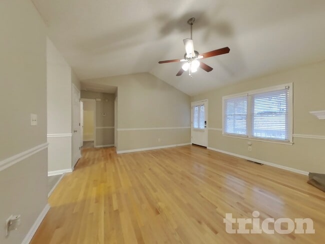 296 Whitney Ln in Villa Rica, GA - Building Photo - Building Photo