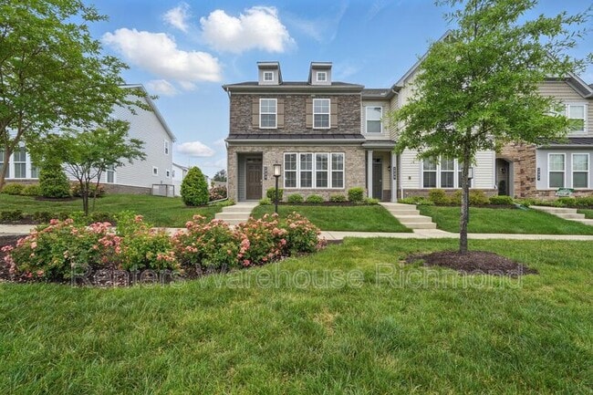 property at 233 Hanging Fern Alley
