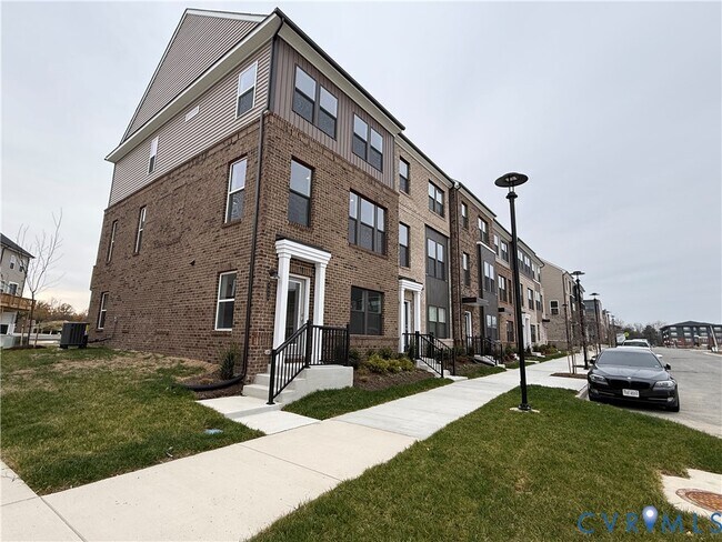 9450 Belladdie Way in Glen Allen, VA - Building Photo - Building Photo