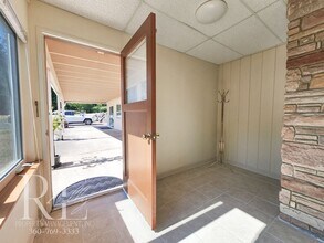 515 NW Heritage Ln in Bremerton, WA - Building Photo - Building Photo