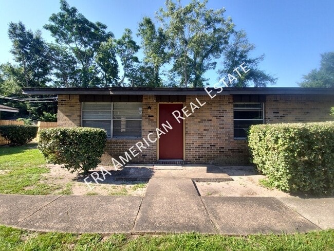 property at 101 Akron St