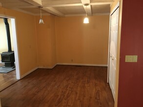 2304 W Lotus St in Wichita, KS - Building Photo - Building Photo