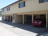 1131 Highland St in Santa Ana, CA - Foto de edificio - Building Photo