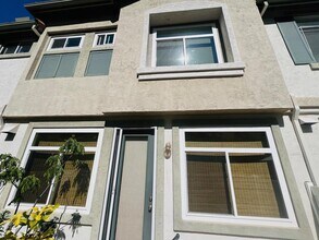 12526 Heatherton Ct in San Diego, CA - Building Photo - Building Photo