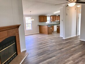 2368 Beth Haven Church Rd in Denver, NC - Foto de edificio - Building Photo